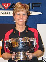 2005WCChampionLyndaBarnes.jpg
