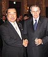 2006AkagiRogge_small.jpg
