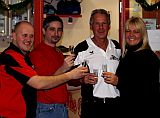 20071223BowlingstoreOpening4_small.jpg