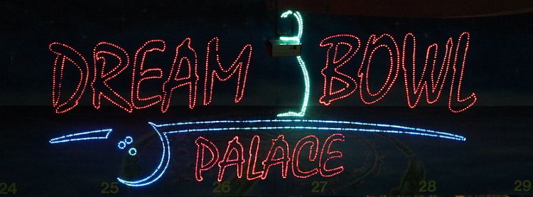 20091214DBPDreamBowlPalaceXXL.jpg