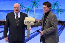 20091214DBPKnoblRuckKeyHandover.jpg