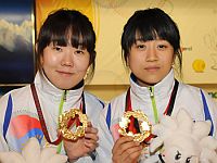 2009EAGGyeMinYoungShinBoHyun.jpg