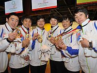 2009EAGMenTeamGoldKorea.jpg