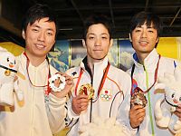 2009EAGWuSiuHongToshihikoTakahashiKimJaeHoon.jpg