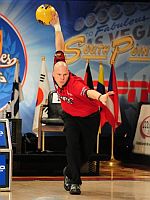 201011PBA02TommyJones.jpg