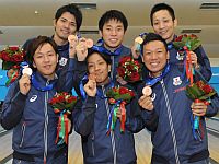 2013EAGMenTeamJapan.jpg