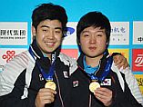 2013EAGParkJongWooKimJuYoung_small.jpg
