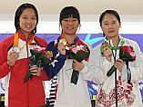 2014AsianGamesWomenSinglesTop3_small.jpg