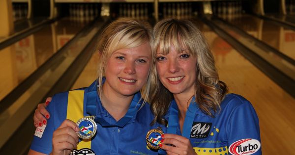 2016WECDoublesJolinePerssonPlaneforsNinaFlack2Banner.jpg