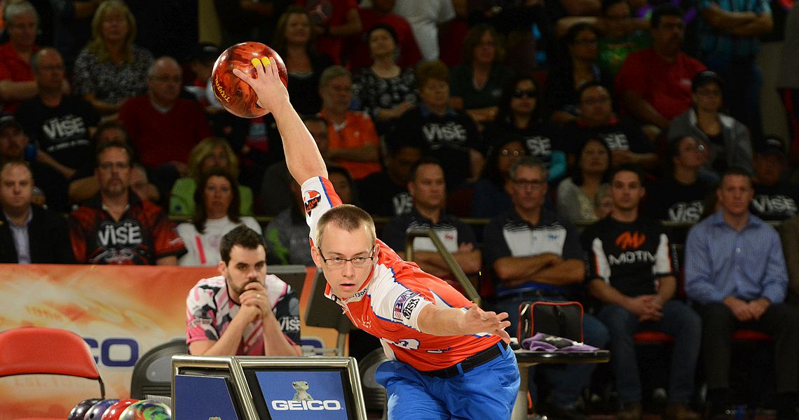 EJ Tackett takes lead in Xtra Frame PBA Tour points race