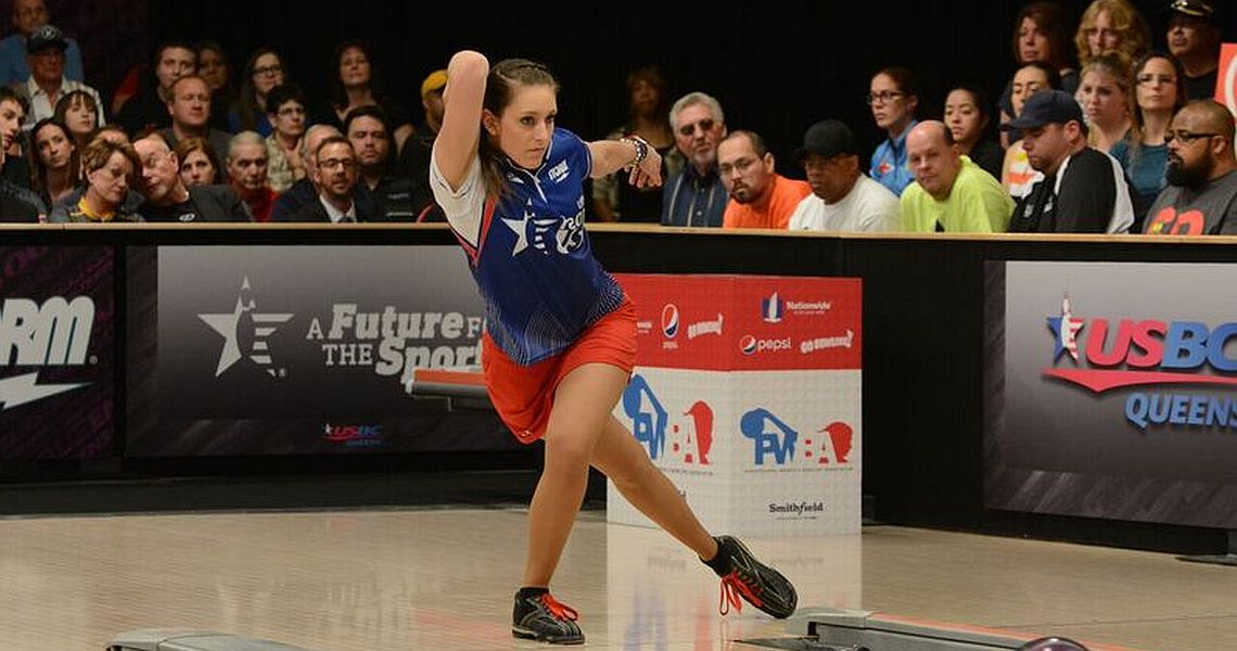 Larsen, McEwan lead qualifiers for world bowling tour finals