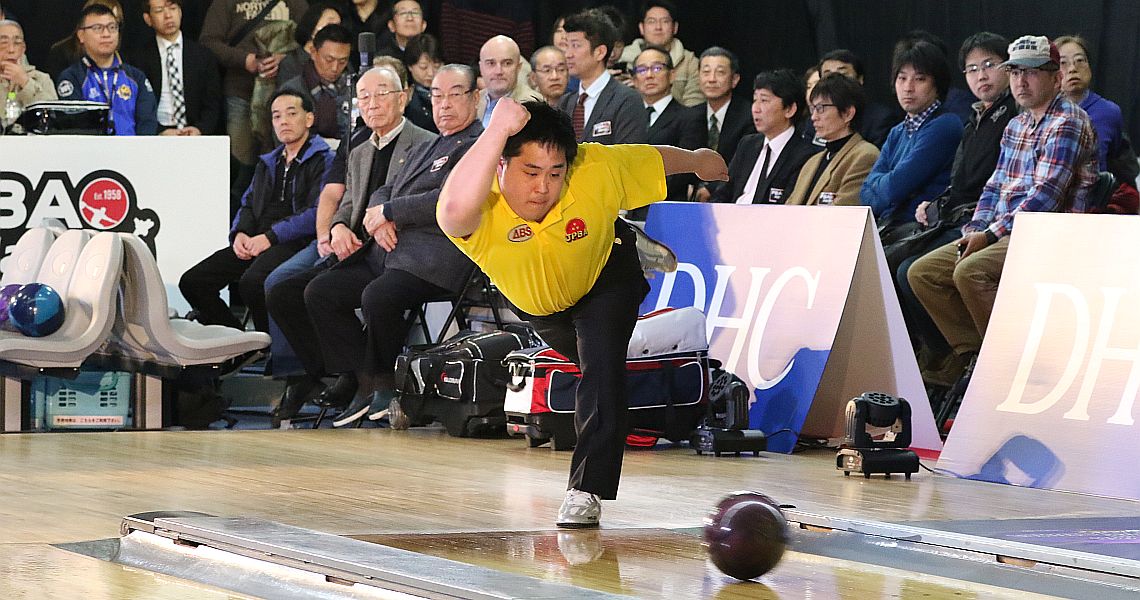 Japan’s Shota Kawazoe leads PBA Shark Championship qualifying