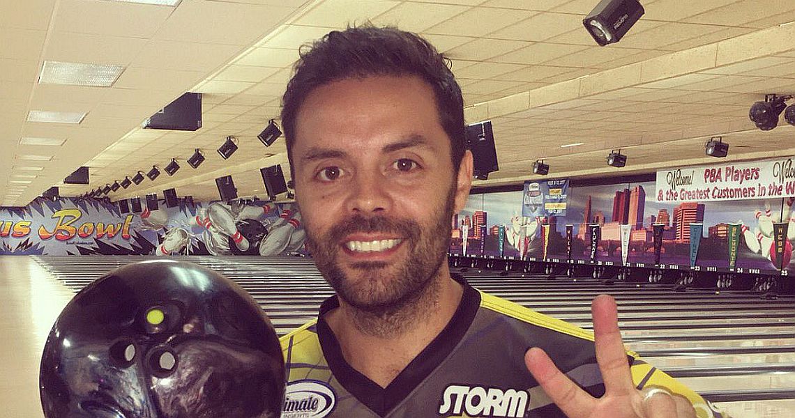 Jason Belmonte retains lead as field is cut to top 24