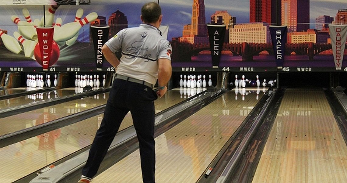 Ronnie Russell takes first round lead in PBA Players Championship