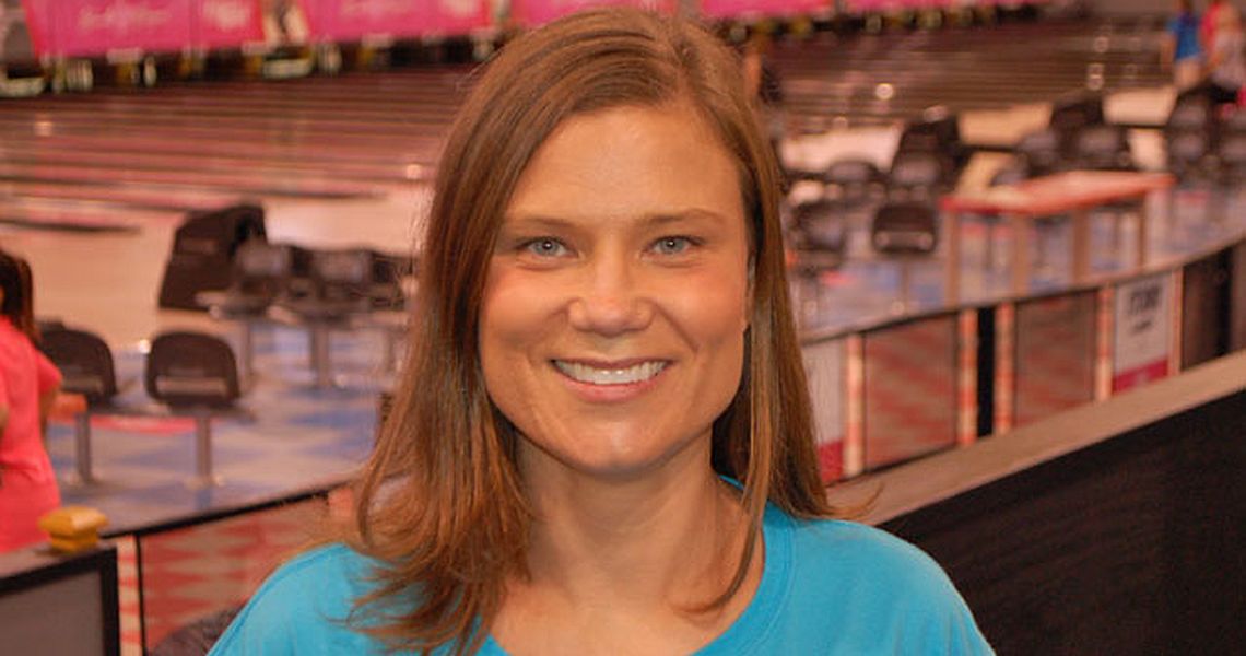 First-year member takes Topaz lead at 2017 USBC Women’s Championships