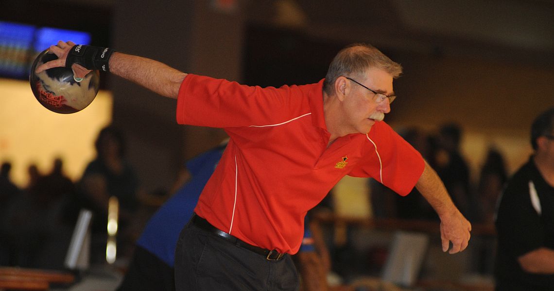 Charlie Tapp leads first round at PBA60 Dick Weber Championship