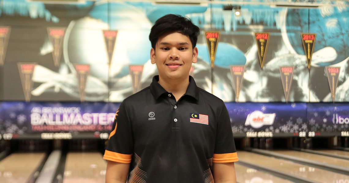 Malaysia’s Rafiq Ismail averages 260 to lead top 16 into the Group Phase