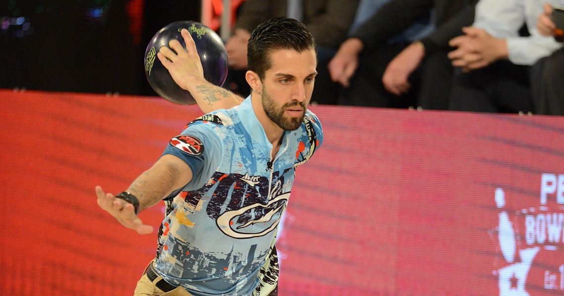 Anthony Pepe takes first round lead in PBA 60th Anniversary Classic