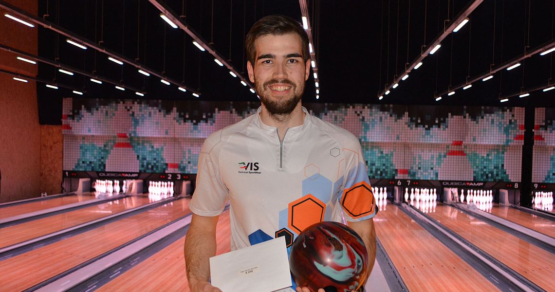 Jeroen van Geel averages over 250 to take the lead in Tilburg, Netherlands