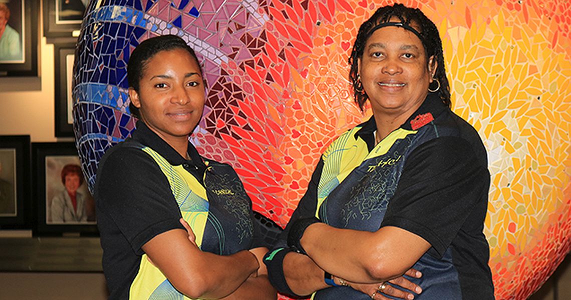 Mother-daughter tandem leads Sapphire Doubles at USBC Women’s